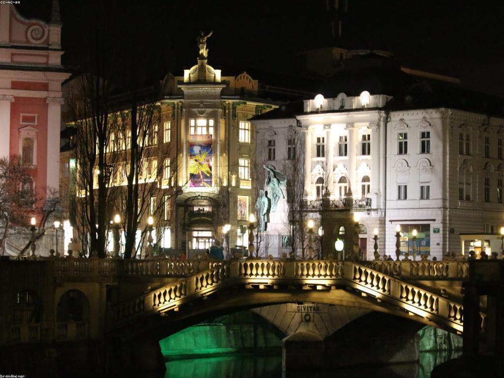 សារៈសំខាន់នៃអប់រំក្នុងសង្គមទំនើប