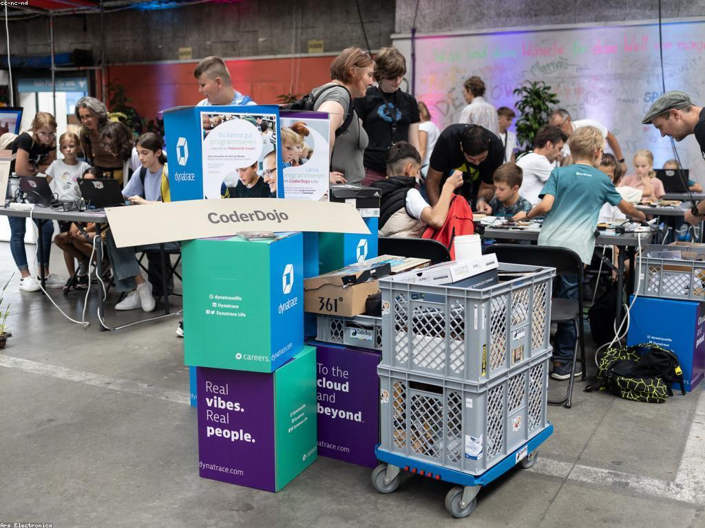 សារៈសំខាន់នៃអប់រំ